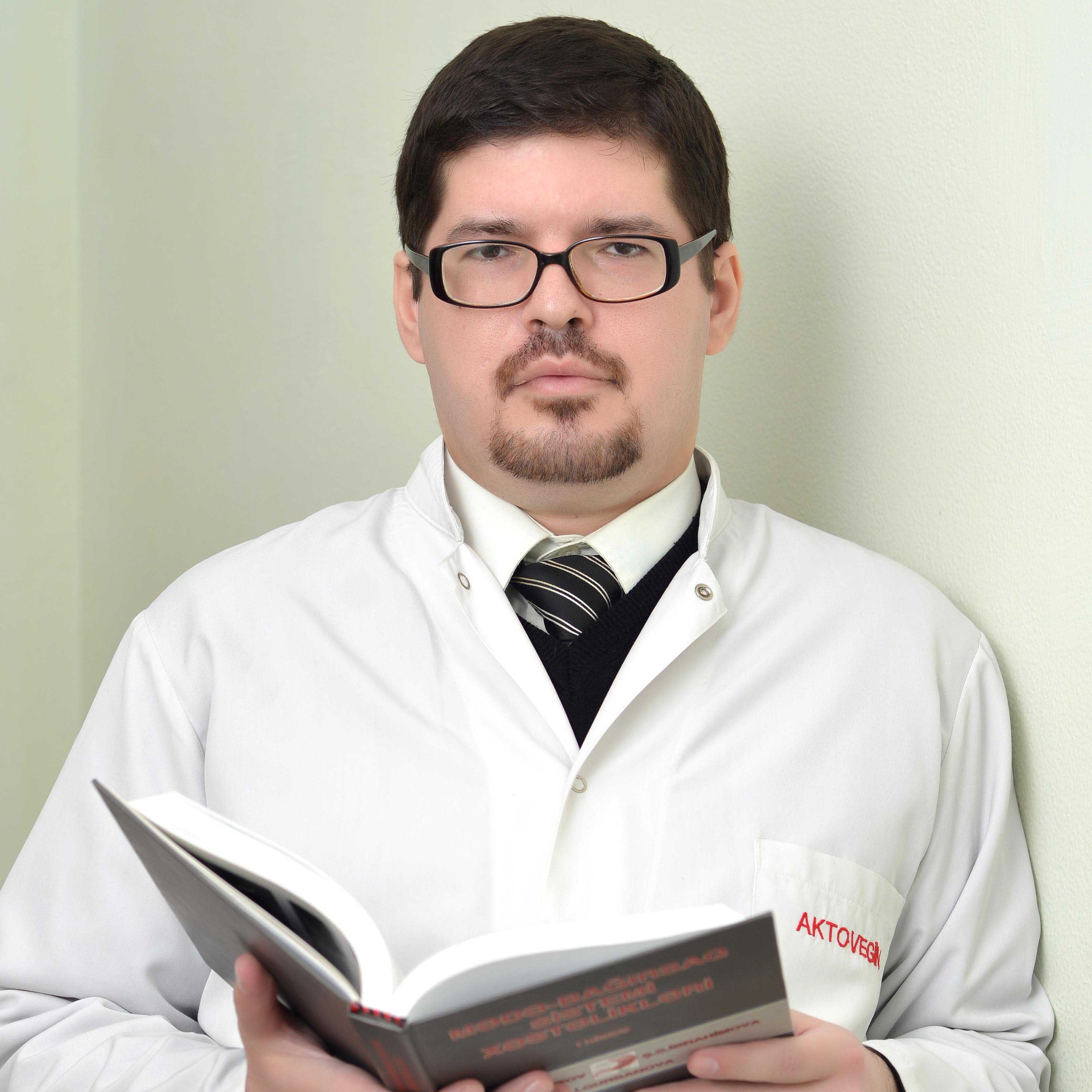 Murad İbrahimov Qastroenteroloq-hepatoloq
